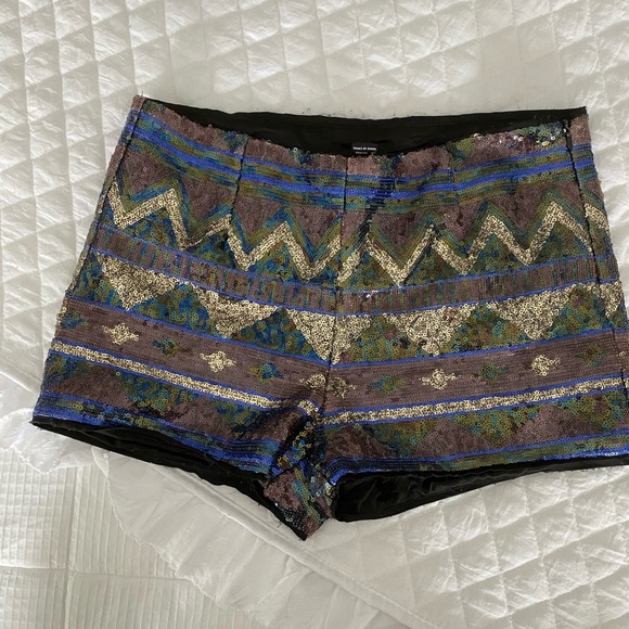 Forever 21 glitter shorts - Picture 1 of 4